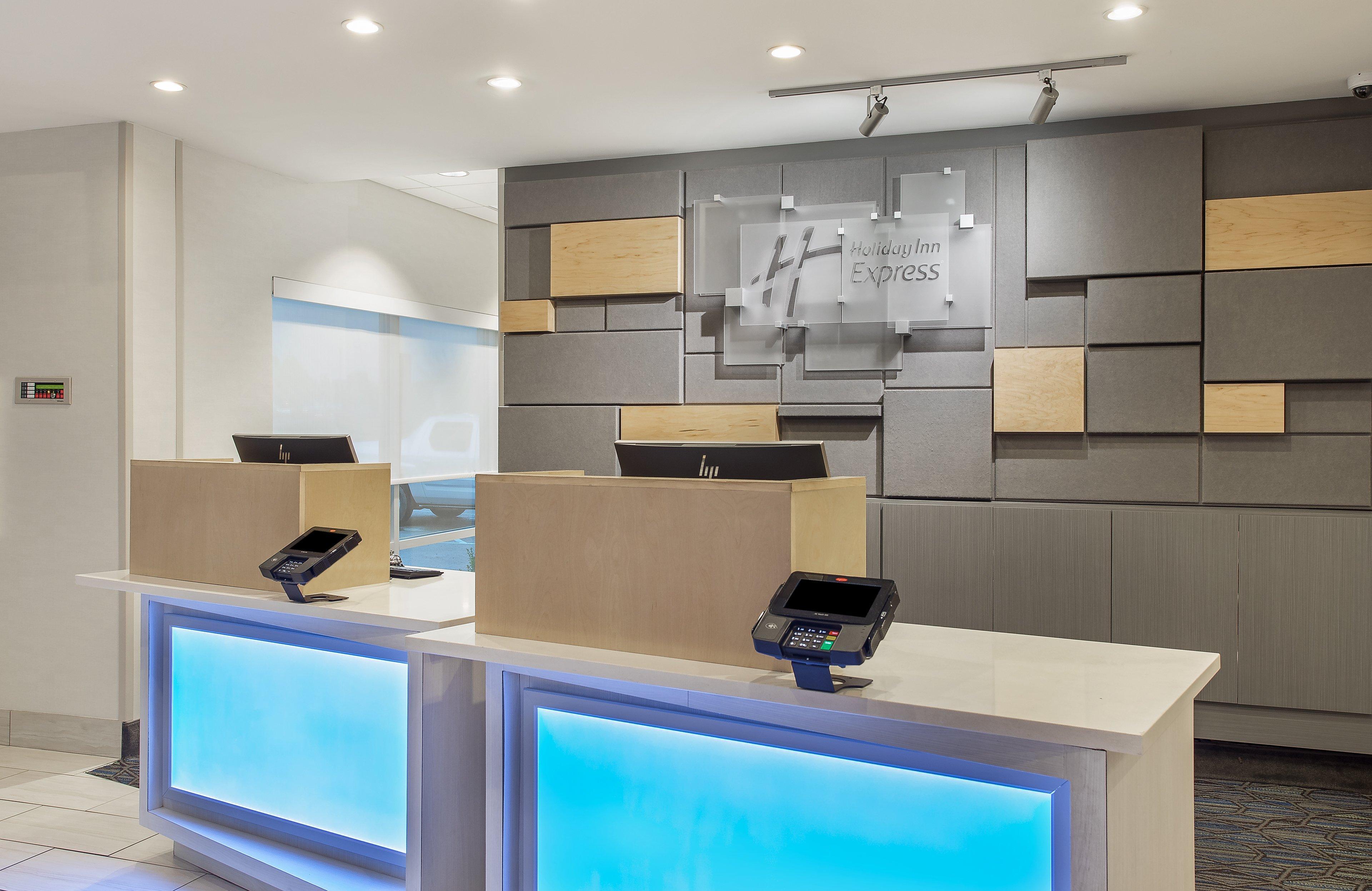 Holiday Inn Express Williamsburg By Ihg Exterior photo